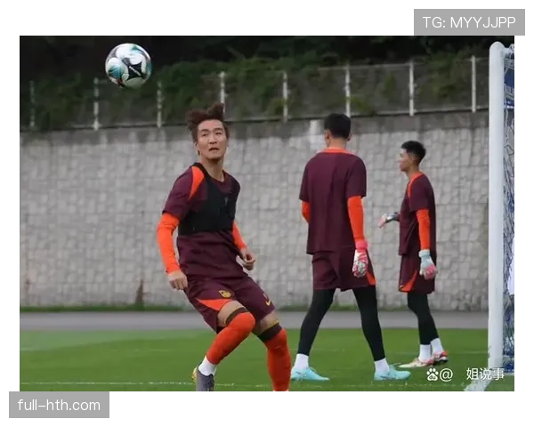 韦世豪展现独特射门技巧引发场上热议
