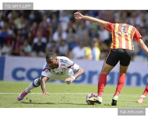 赫尔城状态回暖全力冲刺保级，积极备战新赛季