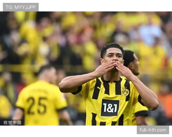 贝林厄姆荣膺FIFPRO世界十一人,青春风暴闪耀足坛未来可期 贝林厄姆荣膺FIFPRO世界十一人,青春风暴闪耀足坛未来可期