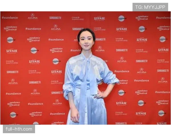 李梦那个私下花销是我天，看着像富二代逛街一条街都能买爆款再走人？